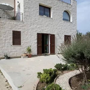 https://villa-sovareto.sicilyhotelsitaly.net
