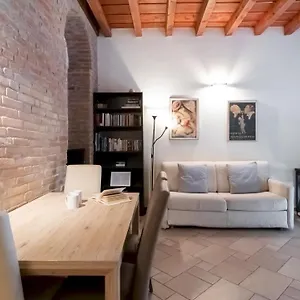 https://italianway-muratori-8.it-lombardy.com